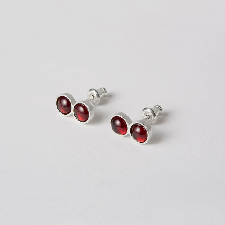 small gem stud earrings, with semi precius gems. bright colored gem earrings. colored gem stud earrings. peridot gem earrings, amber gem earrings, turquase gem earrings. black onix gem earrings. garnet gem earrings.